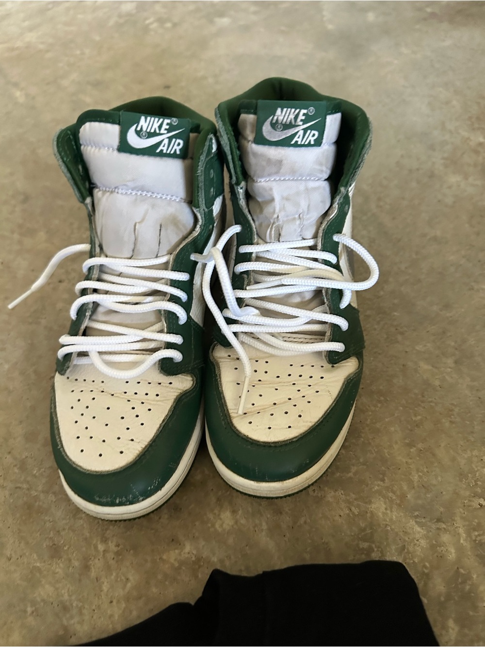 Jordan Kids High-Top Sneakers in Green and White